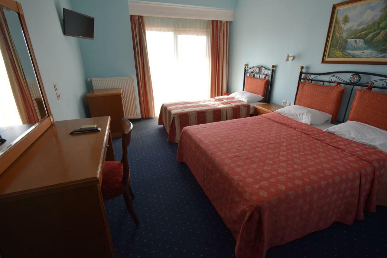 Hotel Aperio ปาราเลียกาเตอรีนิส ภายนอก รูปภาพ